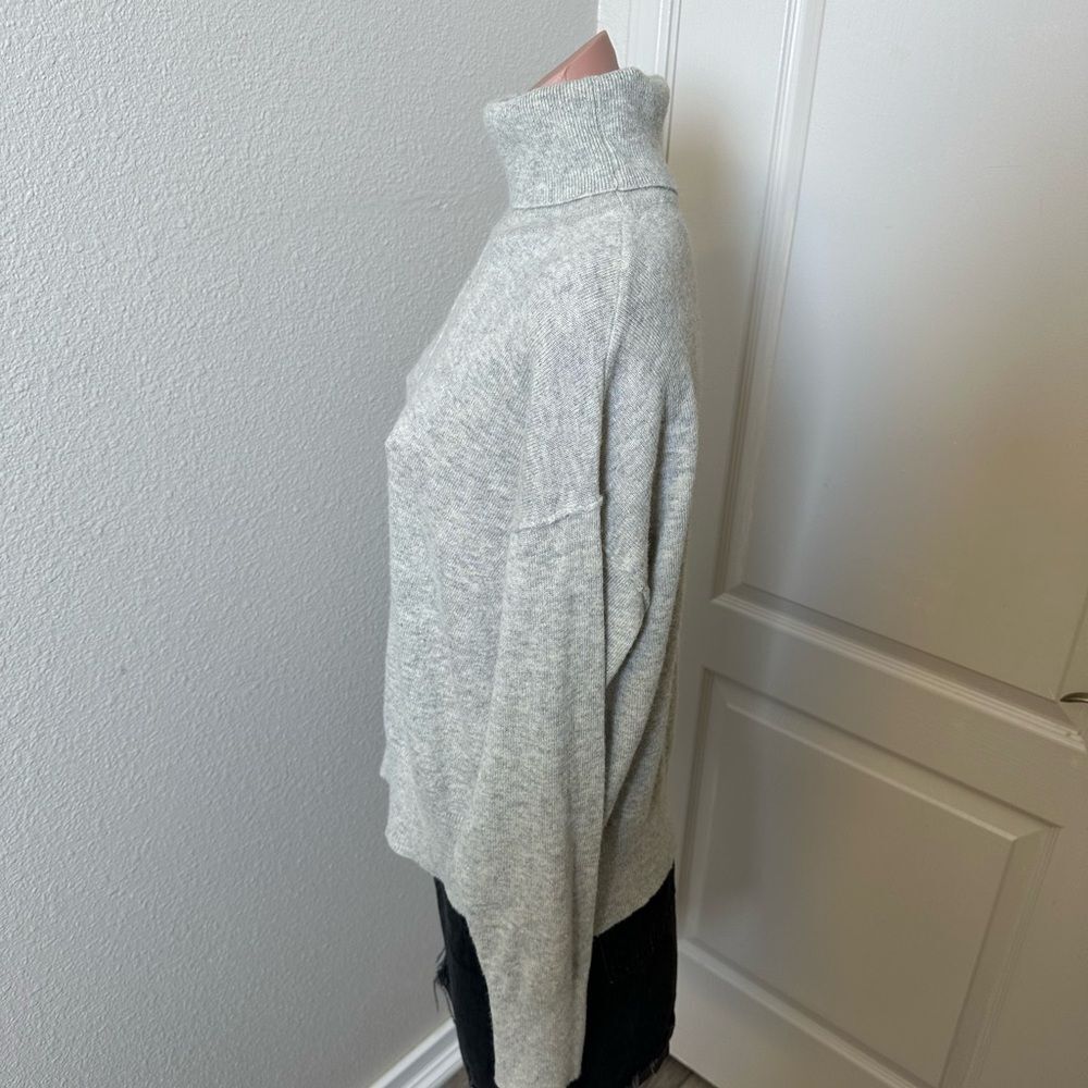 Bécool Gray Knit Turtleneck Sweater Sz L - Picture 2 of 4